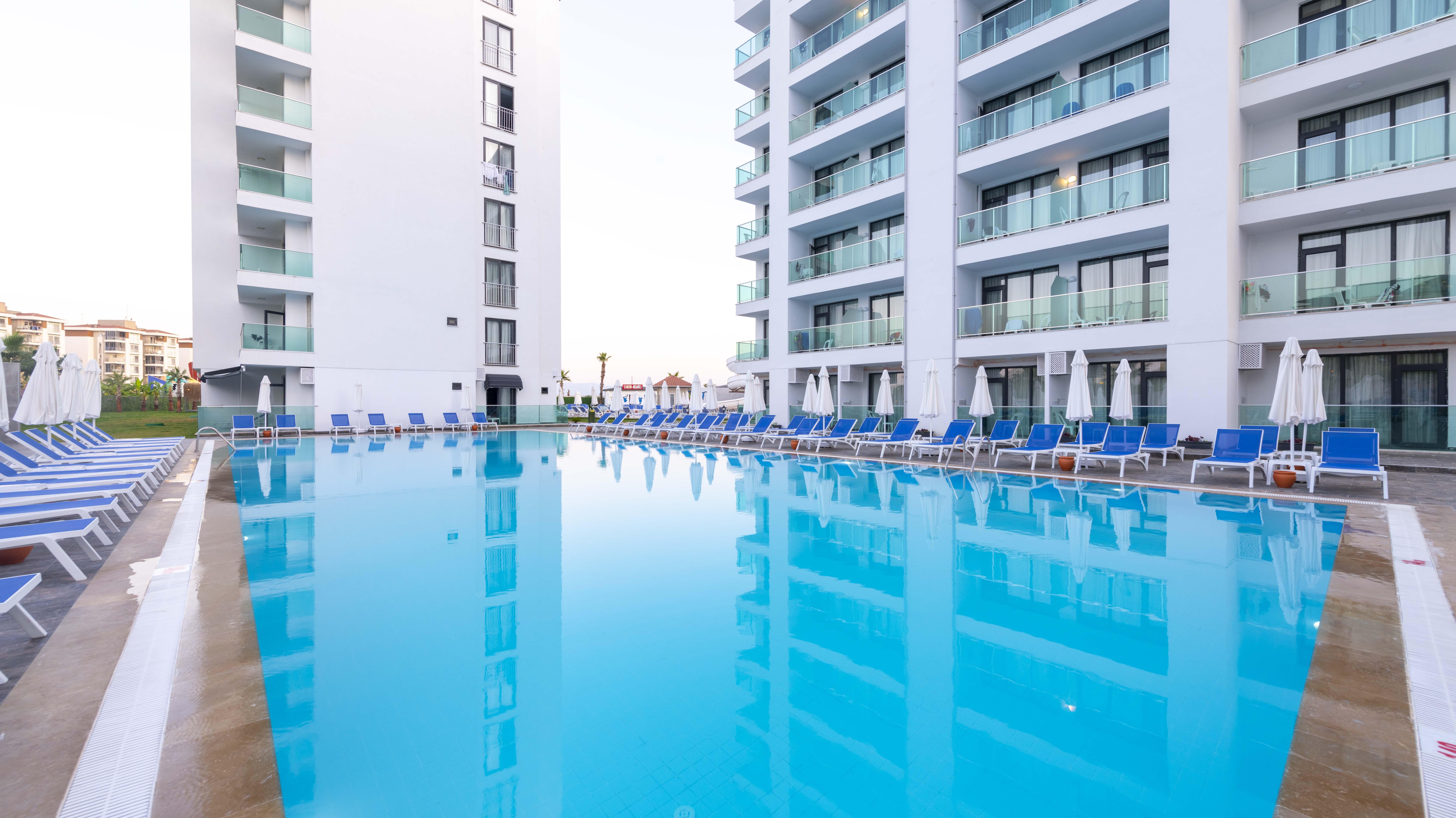 Hotel Royal Towers Lara Antalya Exteriér fotografie