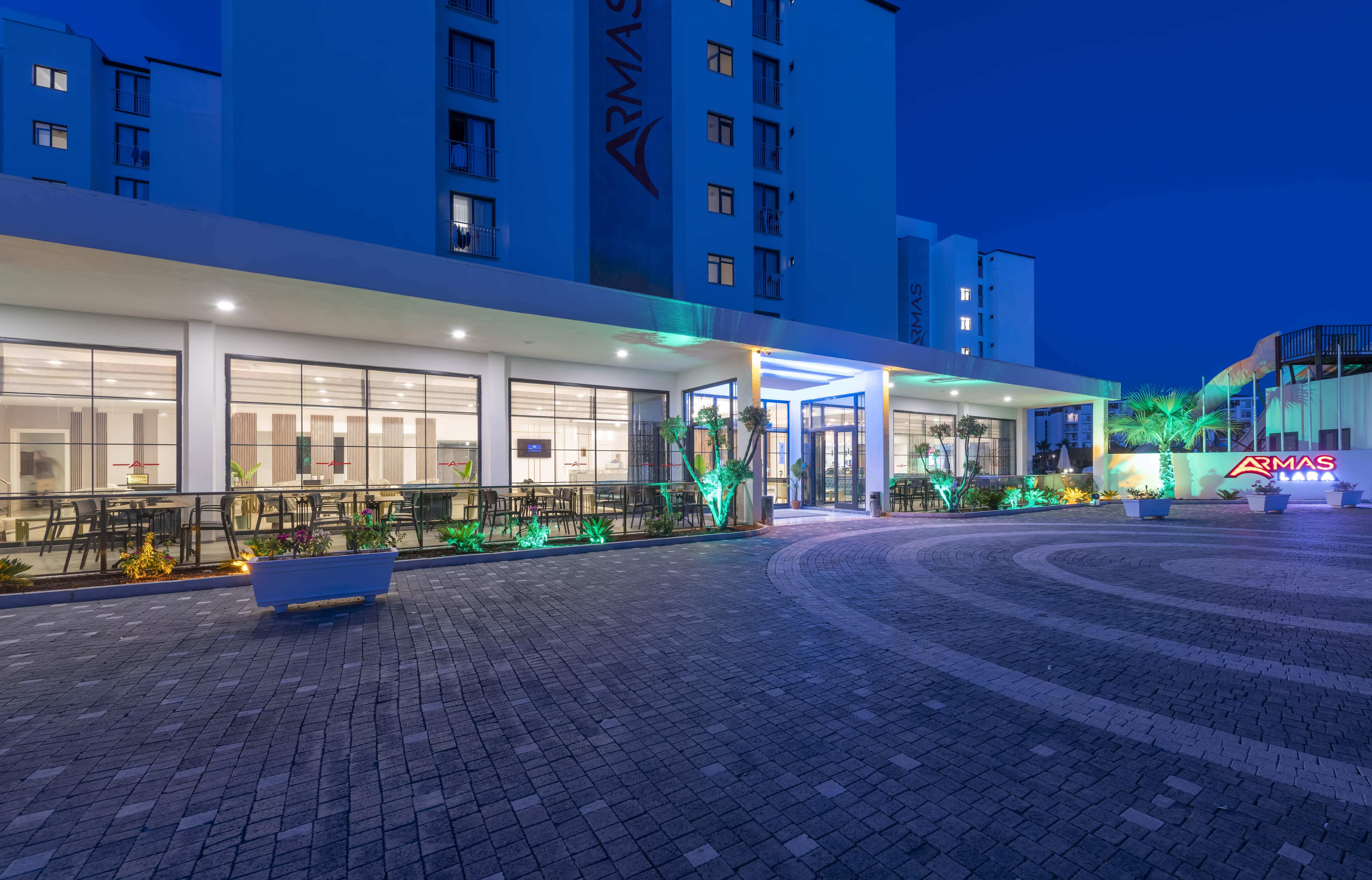 Hotel Royal Towers Lara Antalya Exteriér fotografie