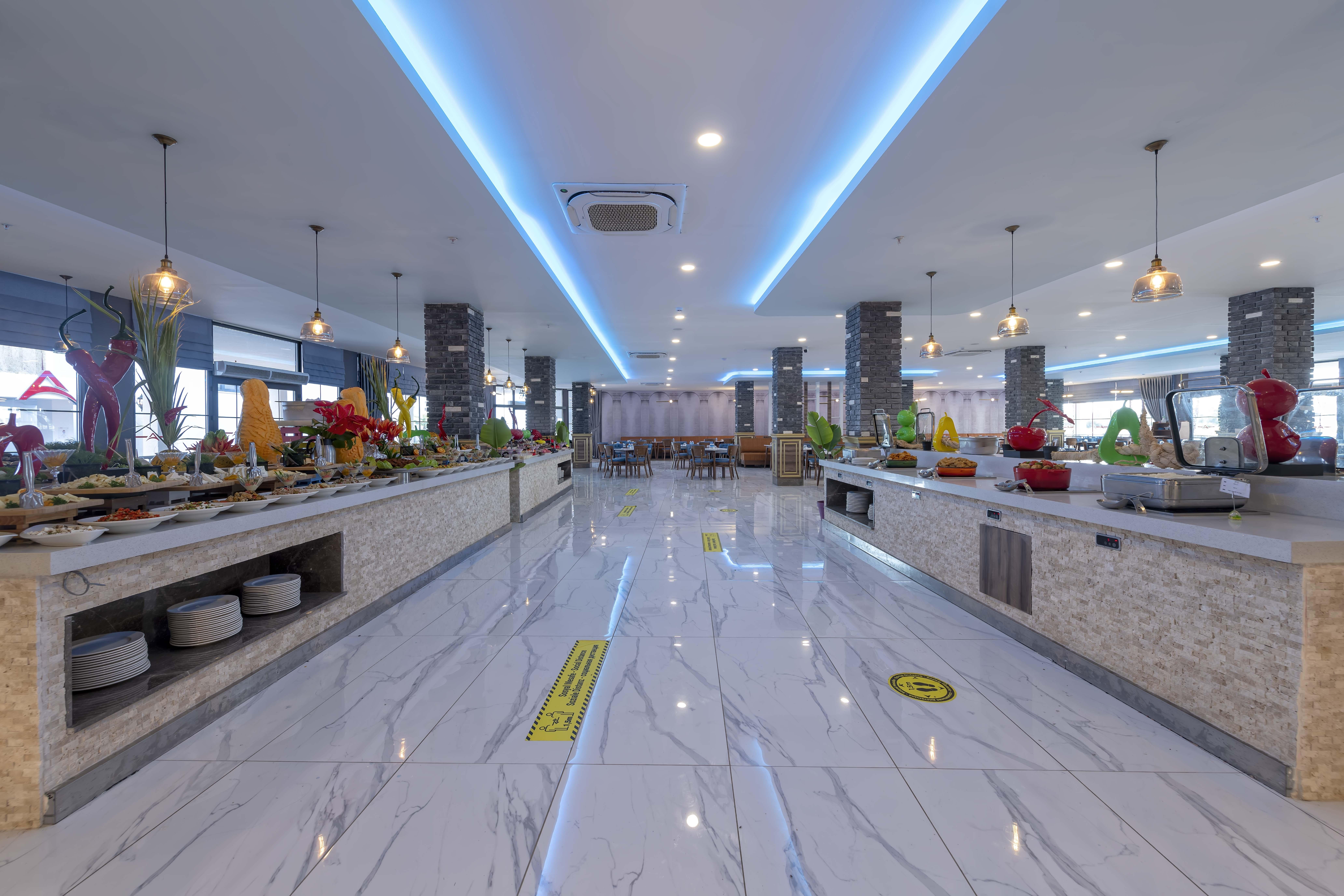 Hotel Royal Towers Lara Antalya Exteriér fotografie